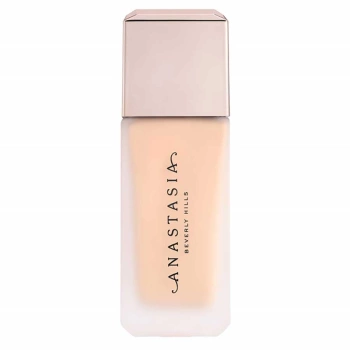 Impeccable Blurring Second Skin Matte Foundation
